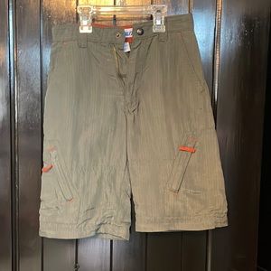 EUC size 8 boys utility shorts with 6 pockets